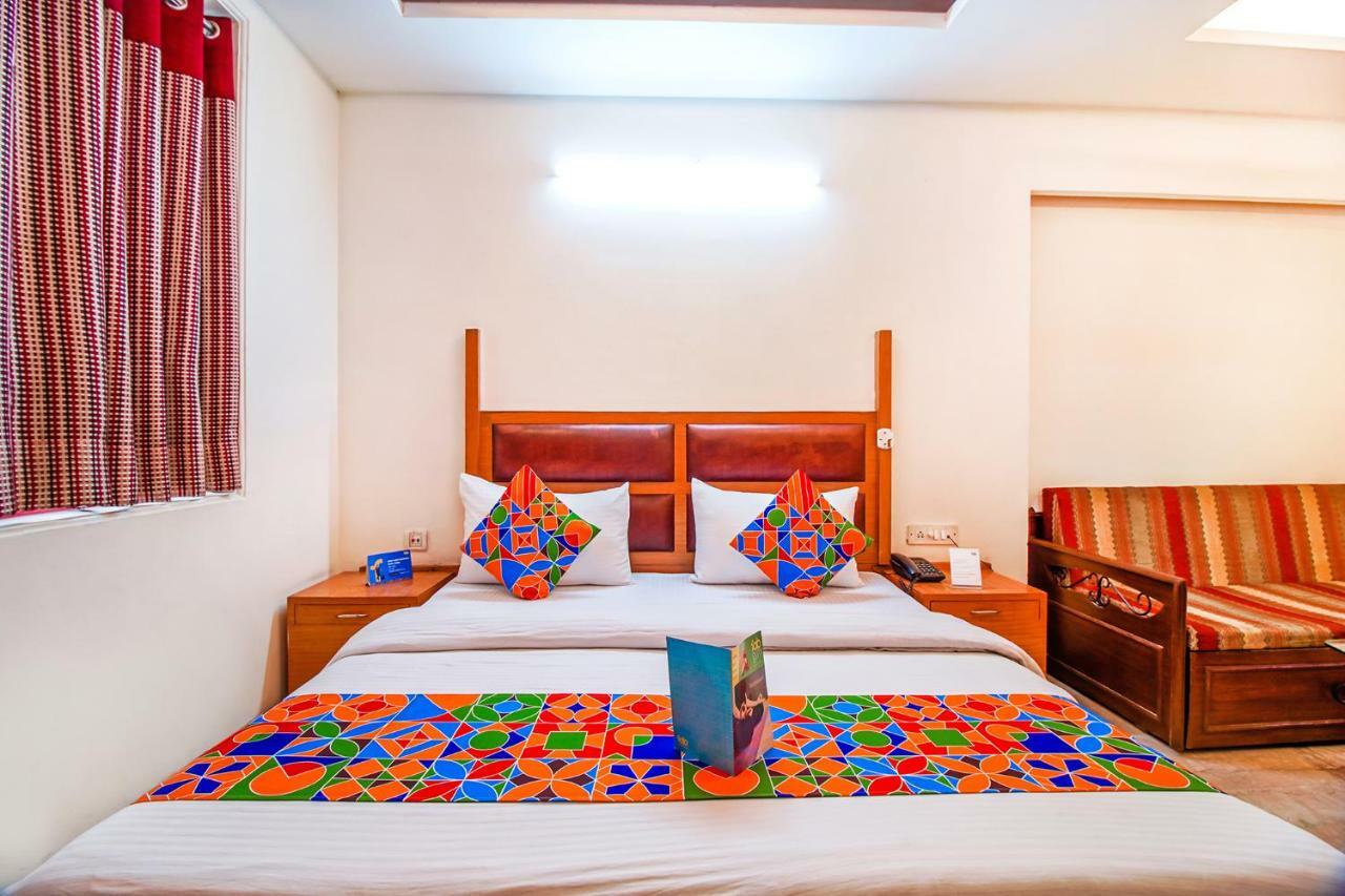 Fabhotel Ashu Palace Karol Bagh Дели Экстерьер фото