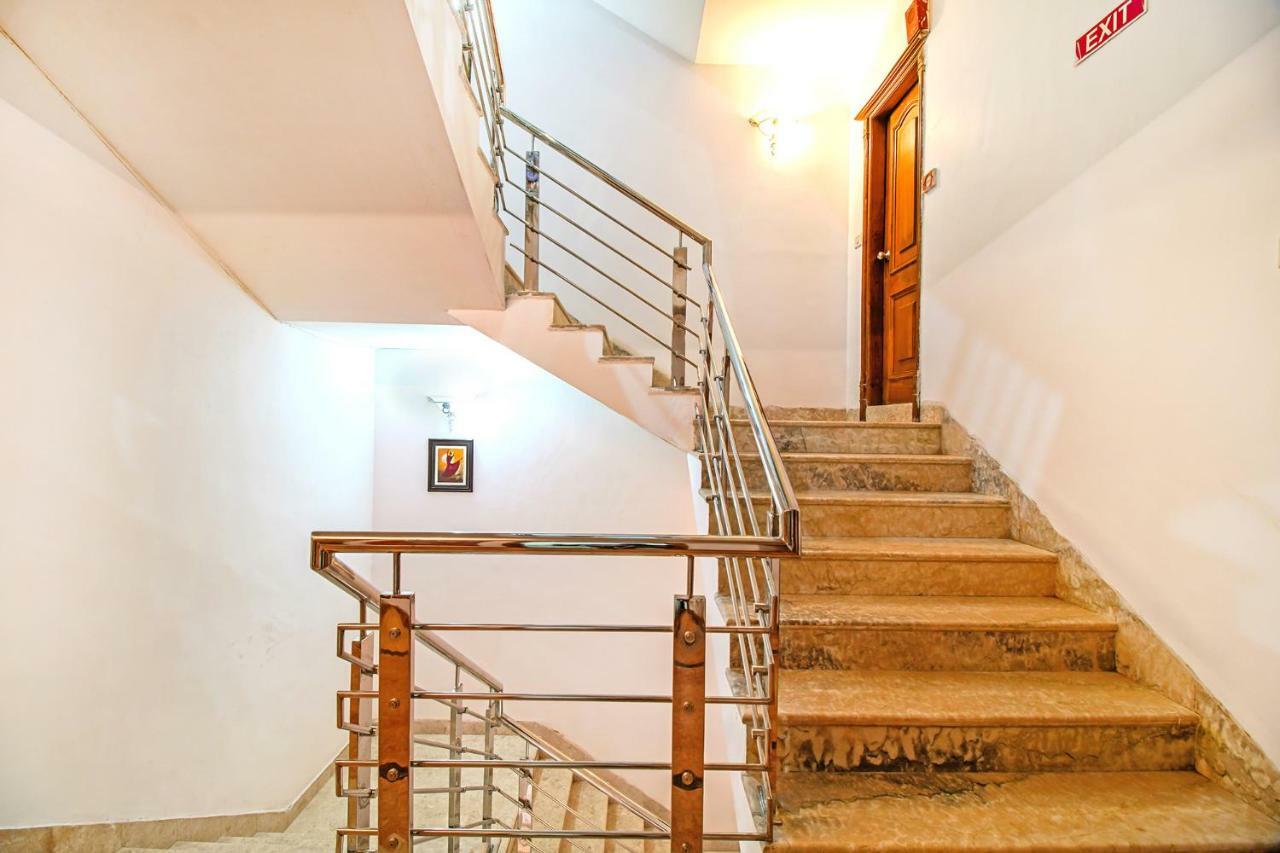 Fabhotel Ashu Palace Karol Bagh Дели Экстерьер фото